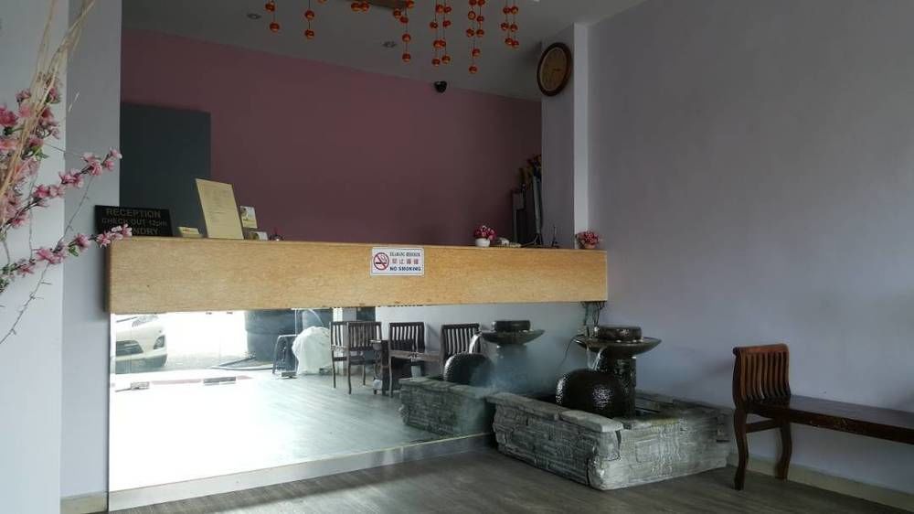 Tiong Nam Hotel Pasir Gudang Exterior photo
